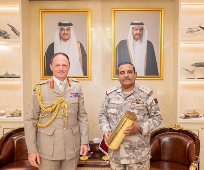 Qatar’s Chief of Staff Receives UK Chief of General Staff