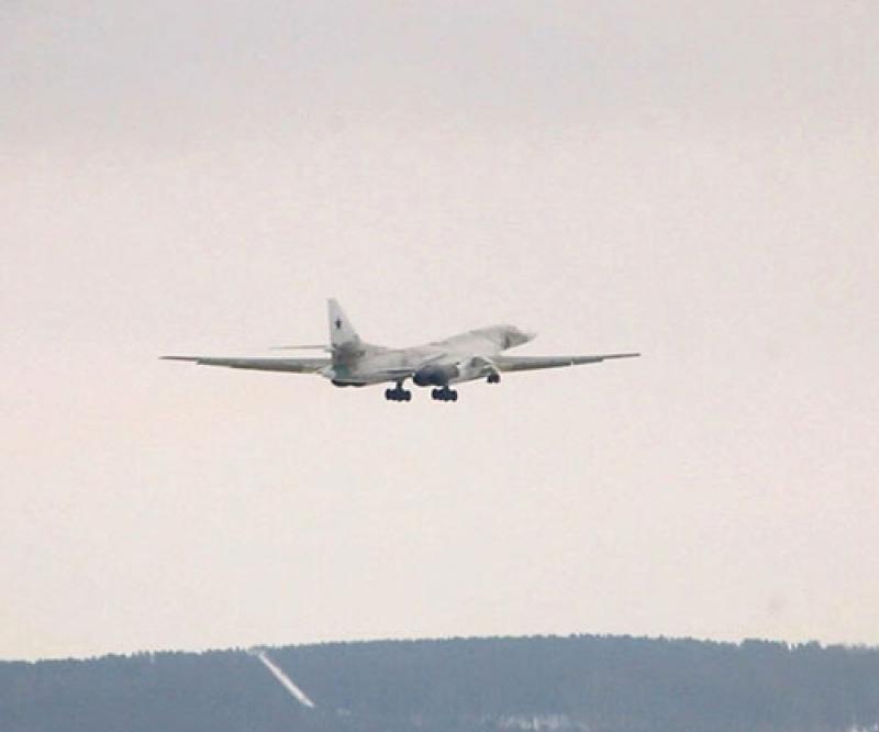 Upgraded Tu-160M Strategic Bomber Makes Debut Flight with New Engines