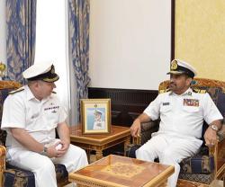 Combined Task Force 150 Commander Visits Oman